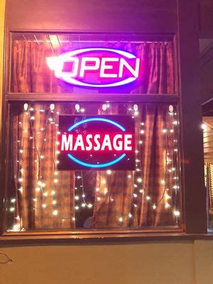 red 8 massage|RED 8 MASSAGE .